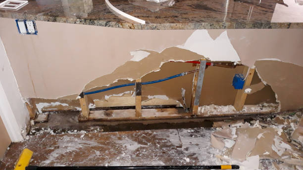 Best Flood restoration services  in Oakwood, PA